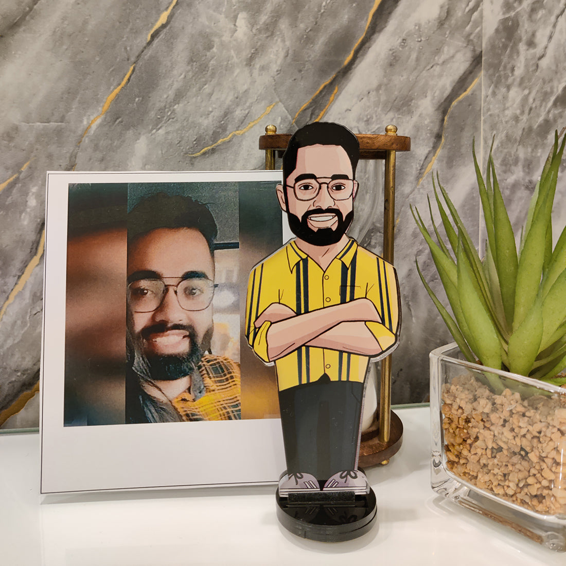 Single Personalised Illustration Miniature(COD Not Available)